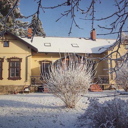 Apartments Simakova Vila Turnov Εξωτερικό φωτογραφία